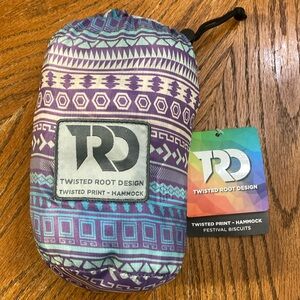Twisted Root Design TRD Twisted Print Hammock Festival Biscuits NWT